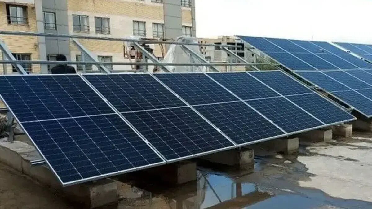 مشارکت شهرداری تهران در طرح ۲۰۰۰ مگاواتی انرژی خورشیدی/ برنامه‌های مدیریت شهری برای توسعه پنل‌های خورشیدی