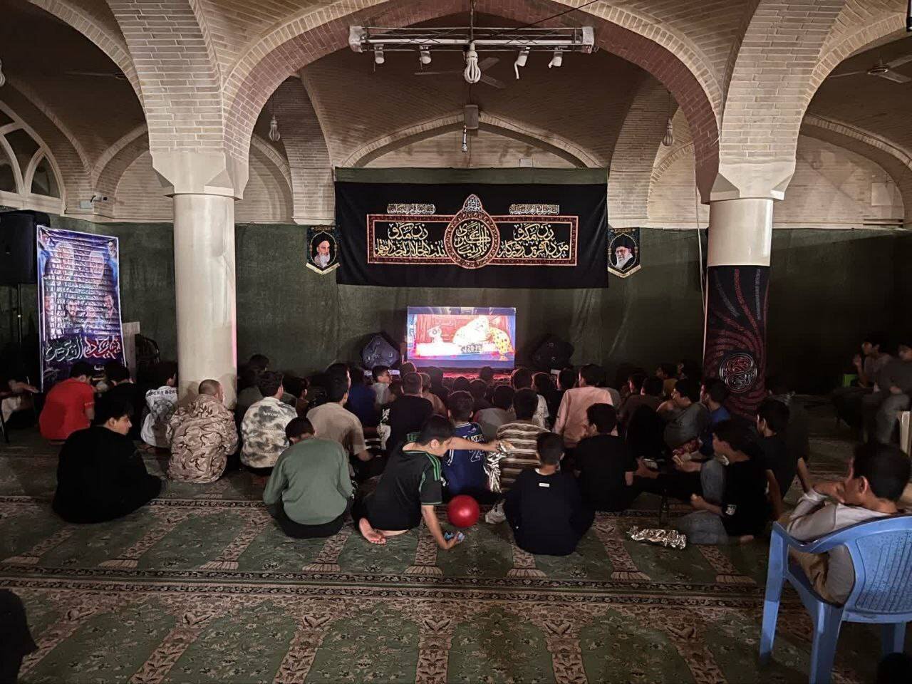 اکران سیار میزبان ۵۰ هزار معتکف سراسر کشور