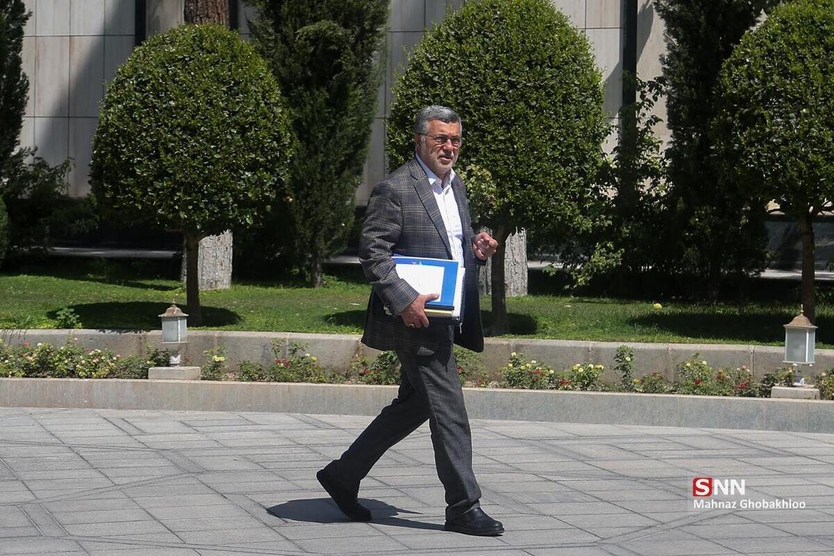 وزیر بهداشت: هرگونه تعدی به بیمارستان‌ها و آمبولانس‌ها آسیب به سلامت مردم است؛ ما باید مراقبت و صیانت کنیم/ حادثه بیمارستان‌ها را پیگیری خواهیم کرد + فیلم