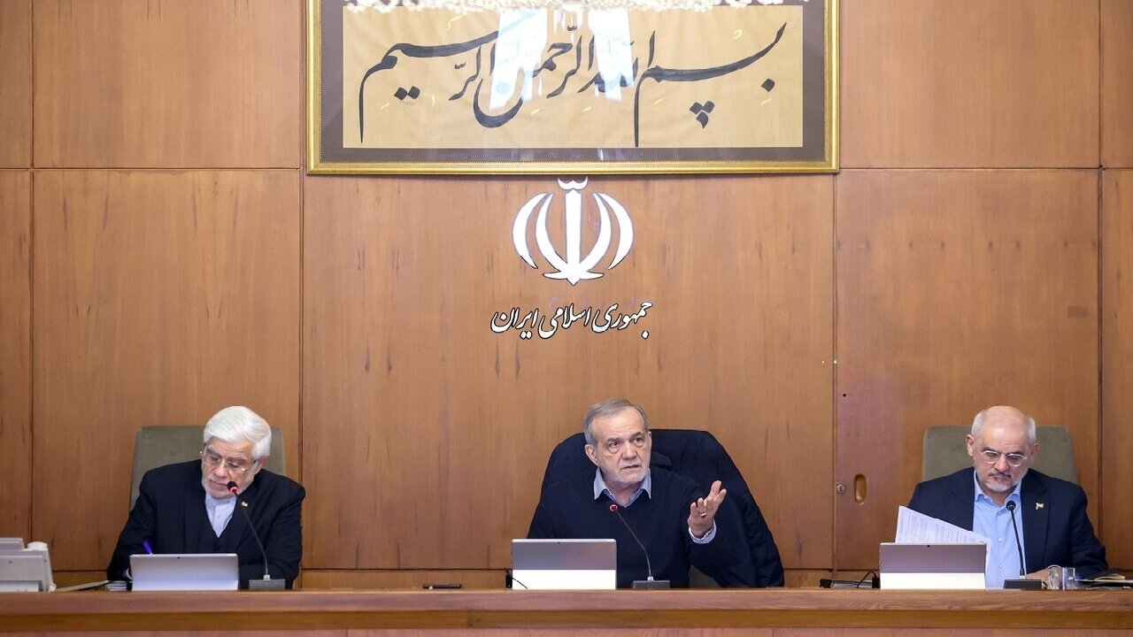 تاکید رئیسجمهور بر شناسایی و رفع کاستیهای احتمالی سیاستهای حمایتی دولت