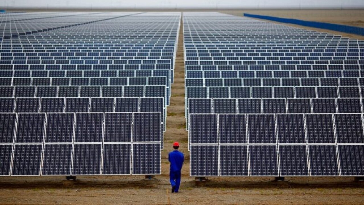 احداث مزارع خورشیدی در ۴ استان کلید خورد