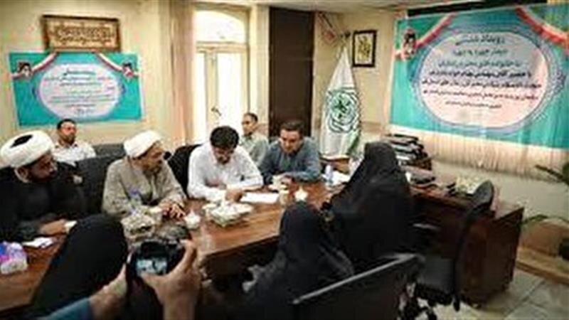 ششمین نشست چهره به چهره مسئولان با خانواده زندانیان در قم برگزار شد