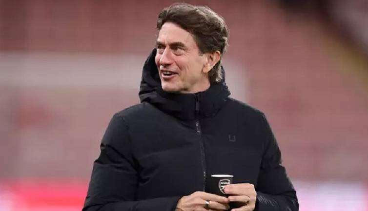 گاف بزرگ مربی تاتنهام با لیوان آرسنال!