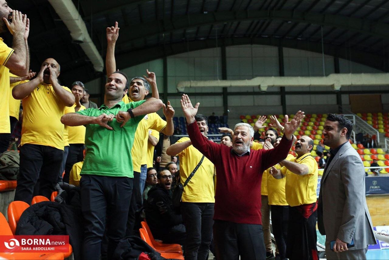 دیدار تیم های والیبال صنعتگران امید - پاس گرگان