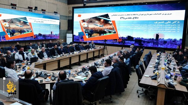 سردار جلالی: تمرکز دشمن بر اختلال در زنجیره تأمین کالا و خدمات است