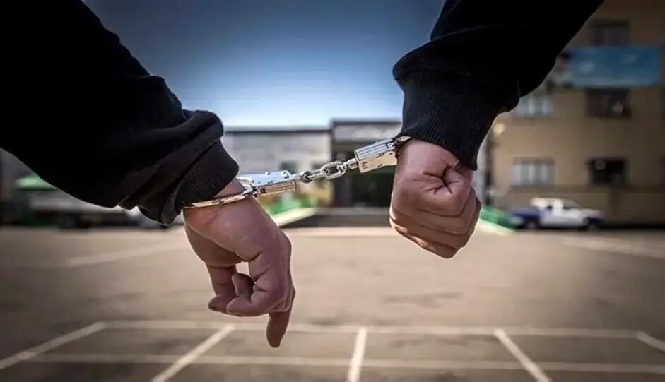 گفتگو با سارقی که تابلوفرش و عتیقه می دزدید