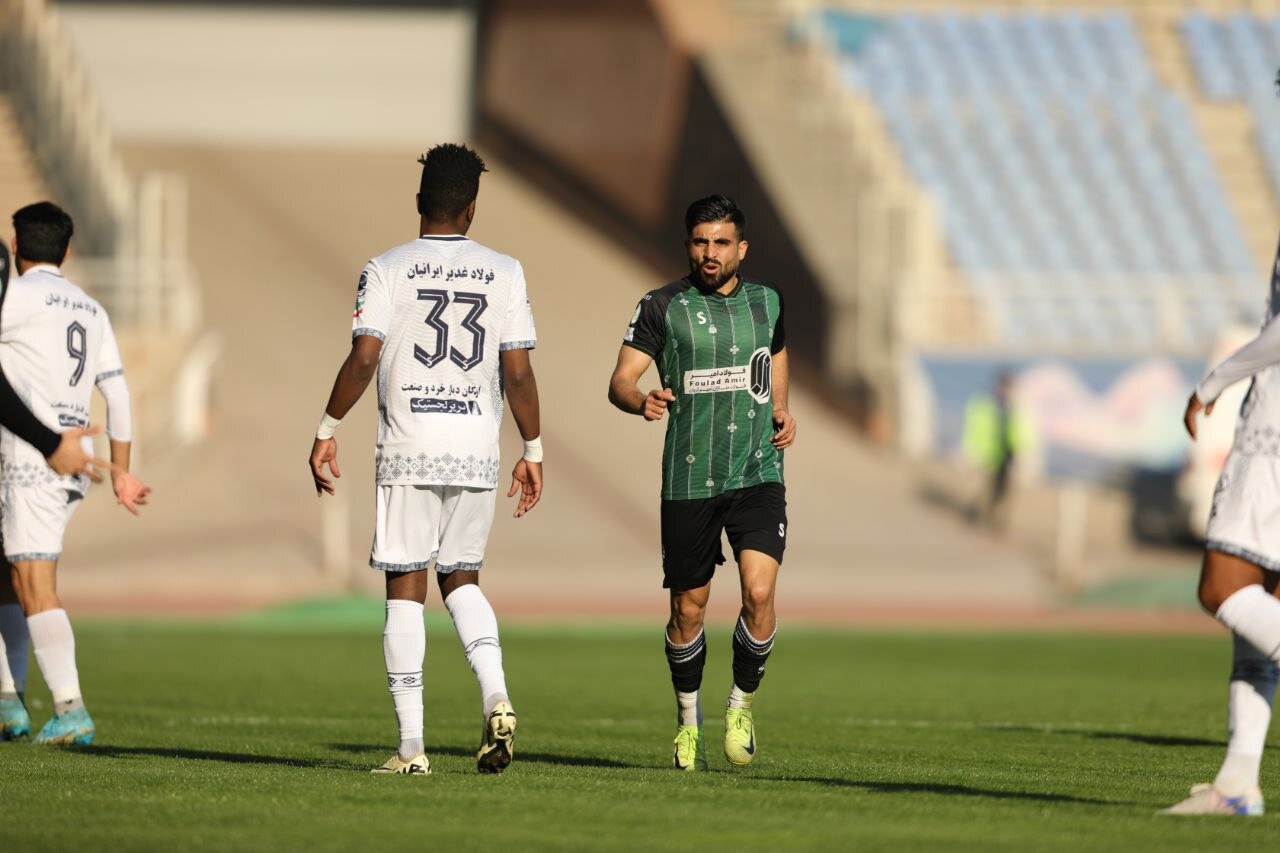 خیبر برنده جدال شگفتی‌سازان نیم فصل