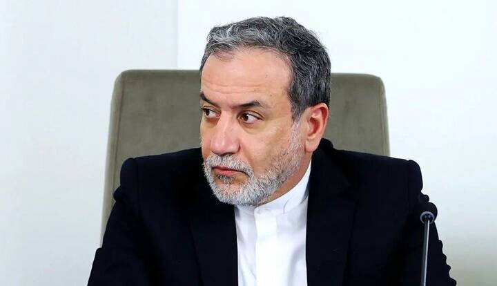 وزارت خارجه در حال جمع آوری مستندات برای پیگیری غرامت جنگ ۱۲ روزه