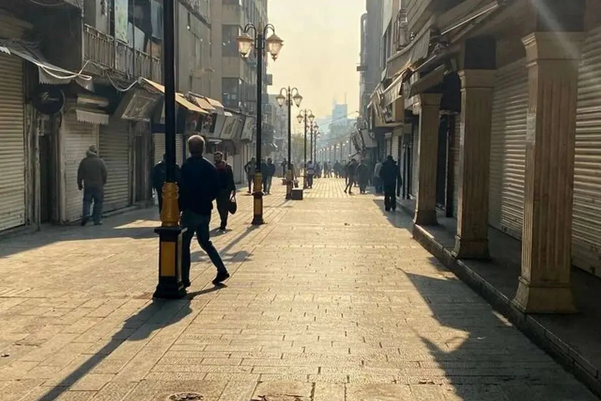 انتظارات تورمی مخربتر از تورم واقعی است/ دولت برنامه کوتاهمدت ارائه کند/ امنیتیسازی اعتراض اقتصادی خطایی راهبردی است