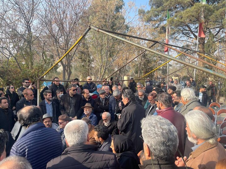 خاکسپاری سعید پیردوست در قطعه هنرمندان