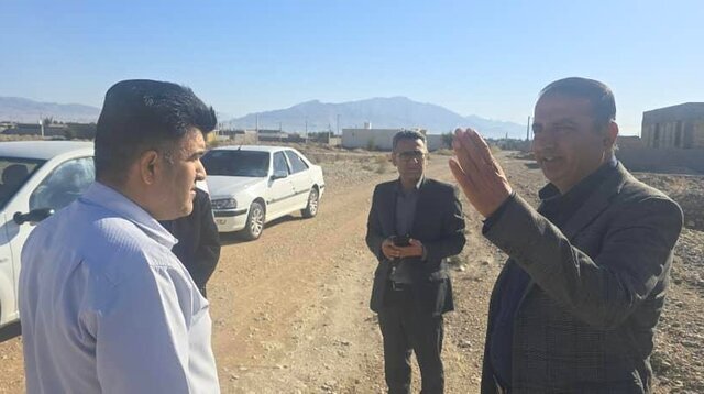 بخشدار بستک: توسعه و تقویت شبکه برقرسانی در دهنگ و تنگ بستک ضروری است