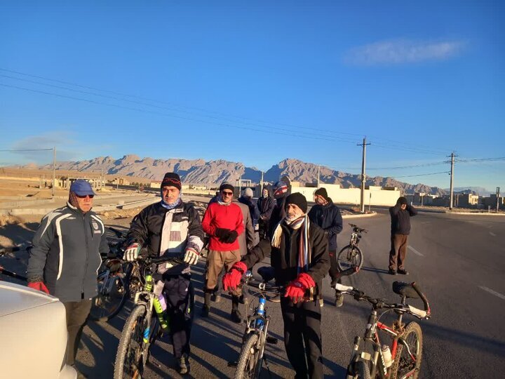 چرخ‌ها به حرکت درآمد؛ بازگشایی هیئت دوچرخه‌سواری مهریز پس از ماه‌ها