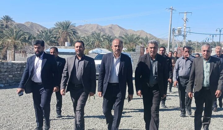 هاشمی: توسعه راه ۱۴ روستای و زیرکوه گافر در دستور کار است