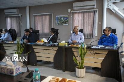 بازدید رئیس سازمان بورس از بزرگترین آبشیرینکن کشور/ تأکید صیدی بر نقش راهبردی شرکت آب آسیا در حل بحران آب