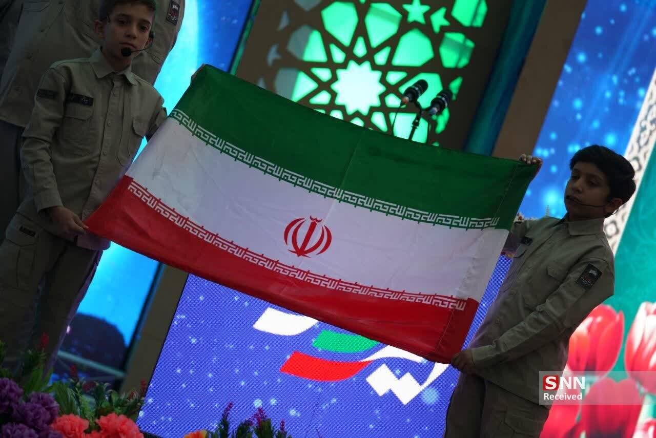ملت ایران همچنان وفادار به مکتب ولایت، مردمداری و راه شهید سلیمانی است+عکس