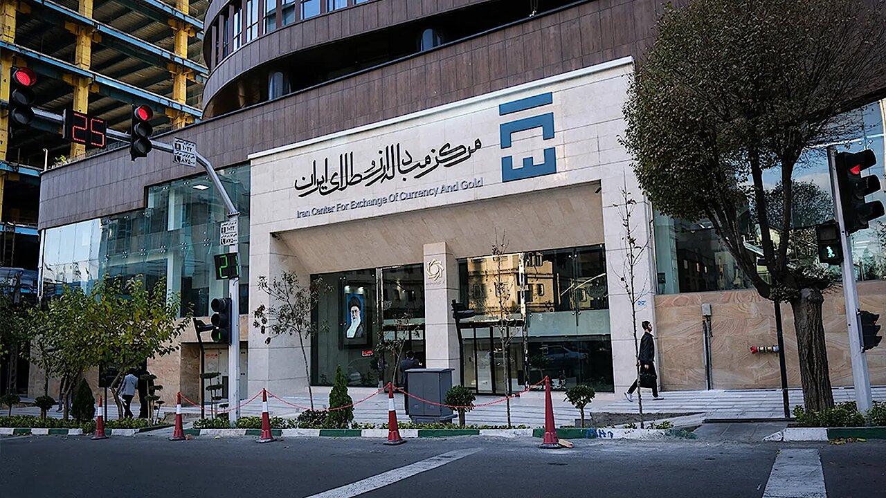 معاملات مستقیم ارز تجاری از شنبه دوباره در مرکز مبادله ایران از سر گرفته می‌شود