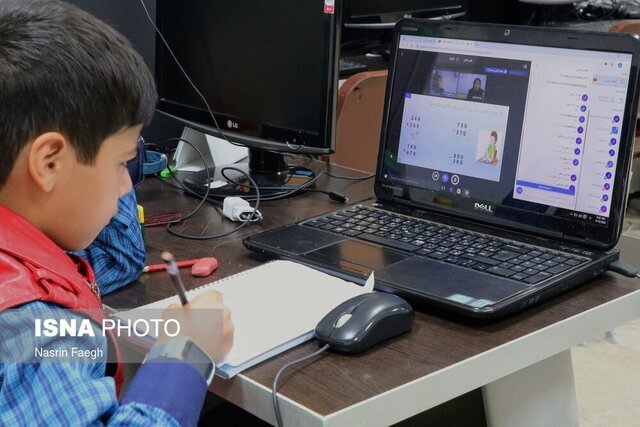 آموزش در سایه چراغ خاموش اینترنت