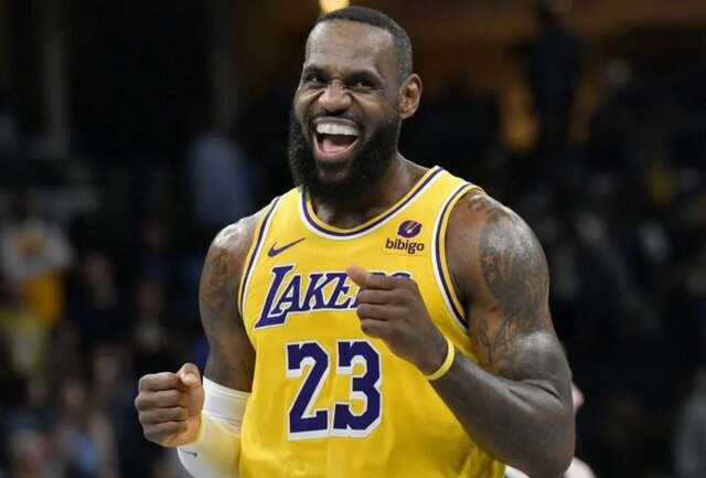 تقویم تاریخ/ رکورد ۳۰ هزار امتیازی لبران