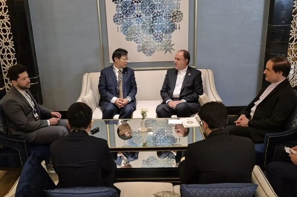 حاجی‌بابایی: رئیس‌جمهور آمریکا به قوانین بین‌المللی متعهد نیست