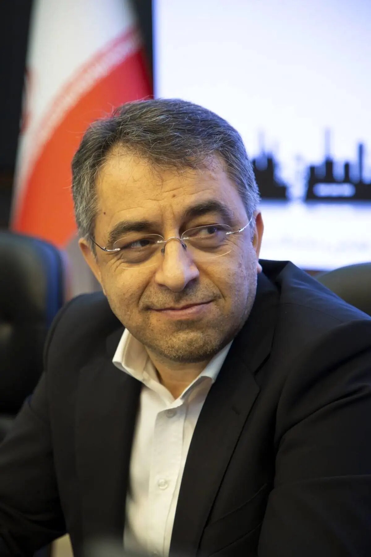 امین‌نژاد، سفیر هلدینگ خلیج‌فارس در صنعت نفت می‌شود