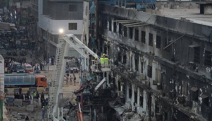افزایش شمار کشتهشدگان آتشسوزی در کراچی پاکستان به ۷۳ نفر