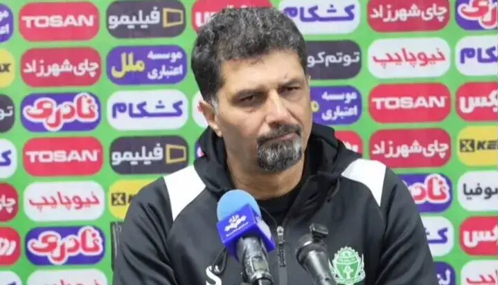 مجتبی حسینی: همه سوپر گل‌ها را به ما می‌زنند!