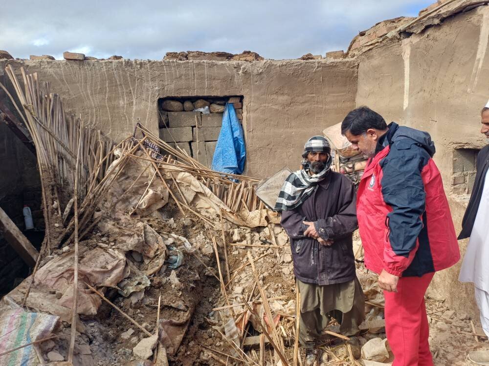 آوار شدن سقف خانه پدر بزرگ بر سرنوه | پسر ۸ ساله چطور جان باخت