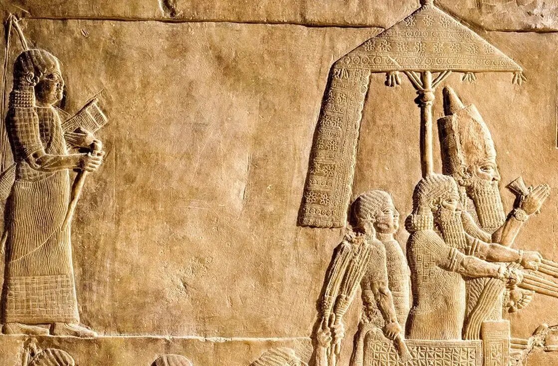 این پادشاه جنگجو نخستین کتابخانۀ جهان را ساخت | عکس