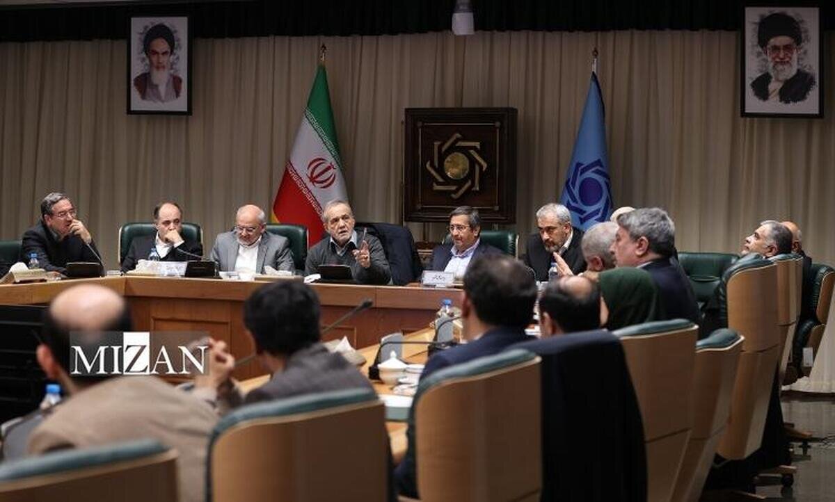 دستور رئیسجمهور برای حذف بروکراسی و تسریع واردات کالاهای اساسی از مرزها