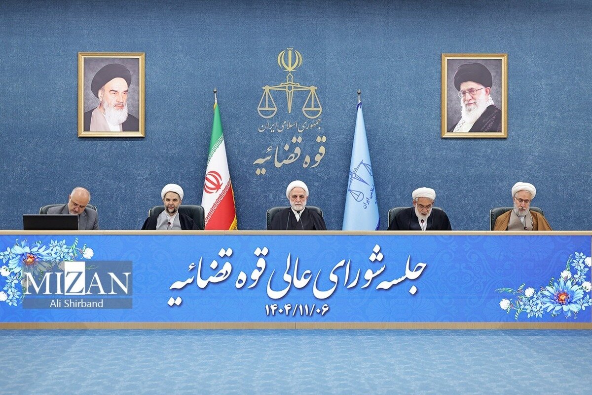 تاکیدات مؤکد رئیس قوه قضاییه بر امر مبارزه بیامان با فساد اقتصادی، به موازاتِ محاکمه و مجازات تروریستها و اغتشاشگران وقایع اخیر