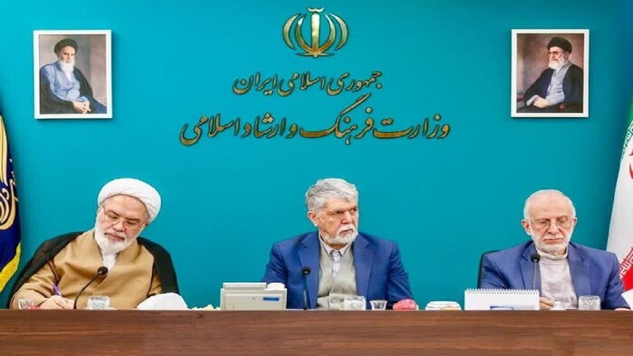 وزیر فرهنگ: پیوست رسانهای نمایشگاه قرآن مورد توجه قرار گیرد