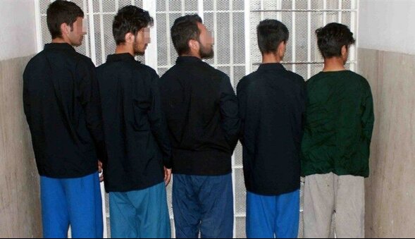 جمع آوری ۷۵ خرده فروش مواد مخدر و ۴۰۴ معتاد متجاهر در غرب تهران