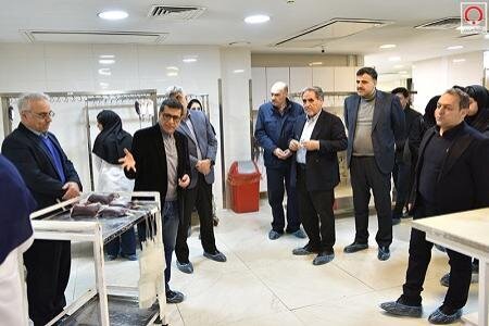 بیمارستانها یک همت به سازمان انتقال خون بدهی دارند | ۲۰ هزار واحد خون از مراکز درمانی جمعآوری شد