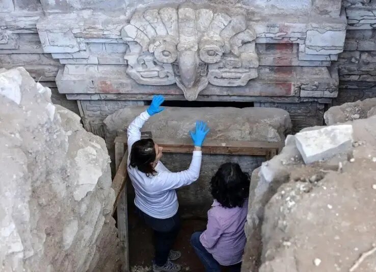 این مقبره جغدنشان ۱۴۰۰ سال قدمت دارد | عکس