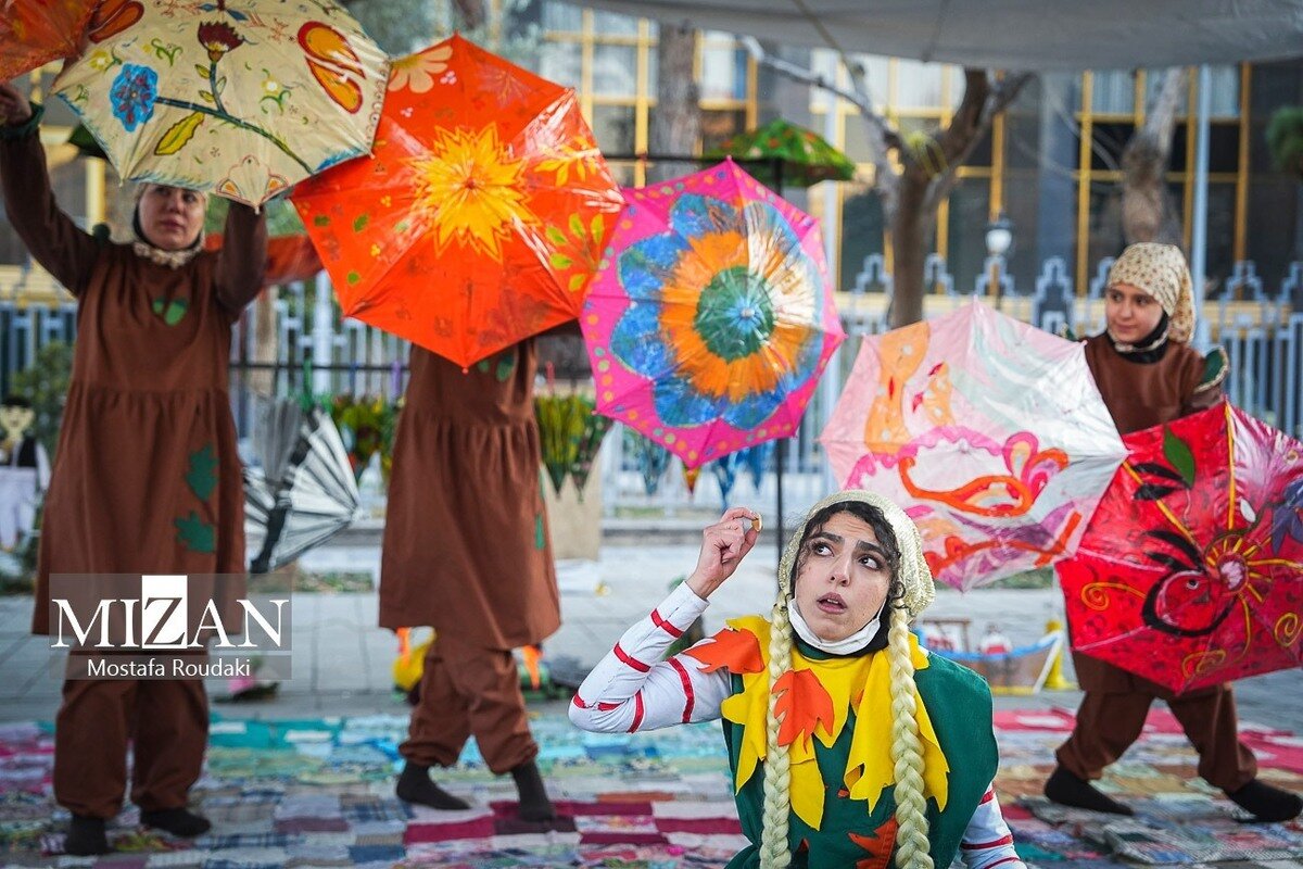 آن سوی صحنههای تئاتر/نگاهی به پشت پرده چهل و چهارمین جشنواره تئاتر فجر