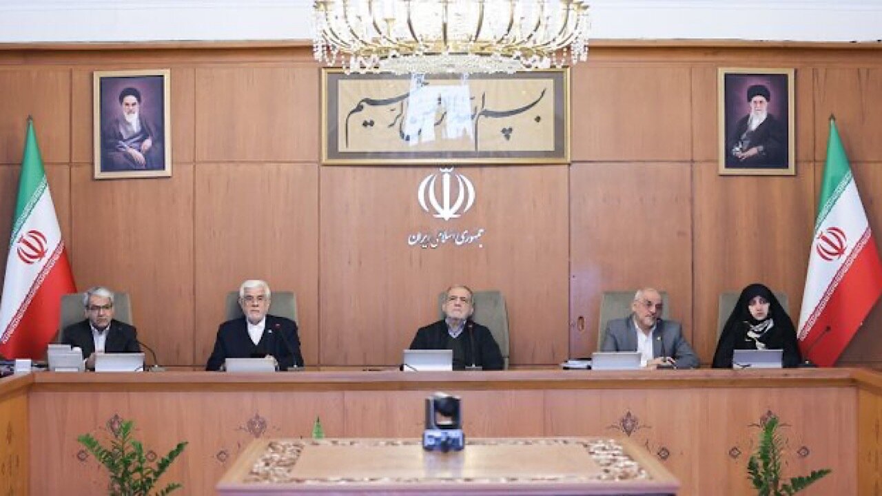 تاکید پزشکیان در رسیدگی به خانواده آسیب‌دیدگان و پیگیری برای تسریع در آزادی زندانیان