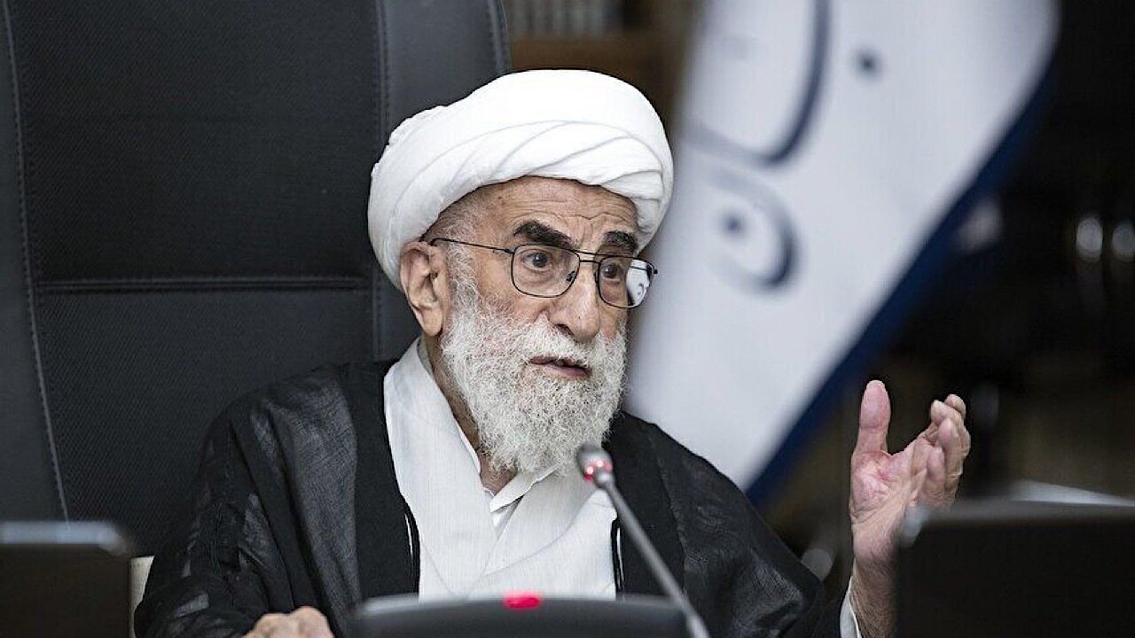 آیت‌الله جنتی: مقام معظم رهبری سدی در برابر زیاده‌خواهی دشمنان است