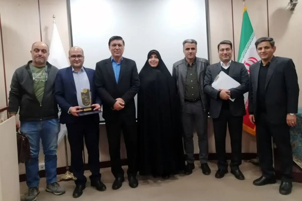 تقدیر از طرح دهیاری هیر در هفتمین جشنواره طرحهای برگزیده دهیاریها