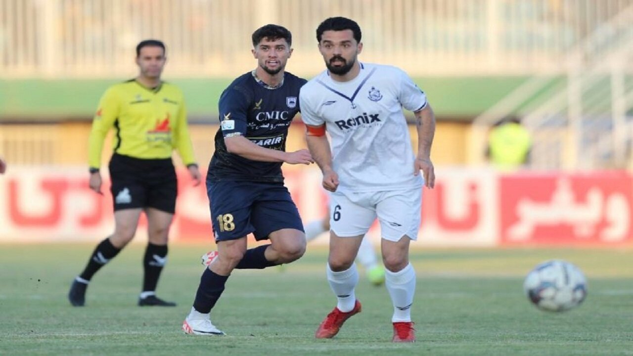 ملوان- چادر ملو؛ نبرد قو‌های سپید و پدیده فصل در انزلی