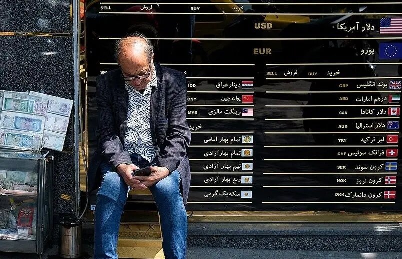 آیا تکنرخی شدن ارز باعث حذف رانت و زمینهساز شفافیت اقتصادی میشود؟