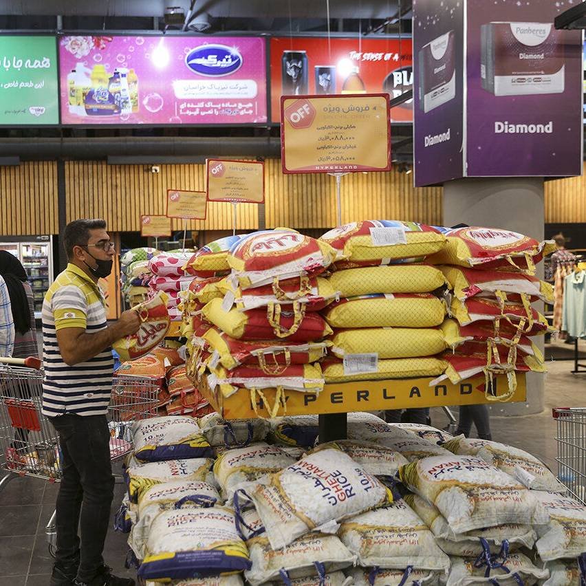 رئیس اتحادیه بنکداران: برنج پاکستانی تا ۱۲ روز آینده وارد می‌شود