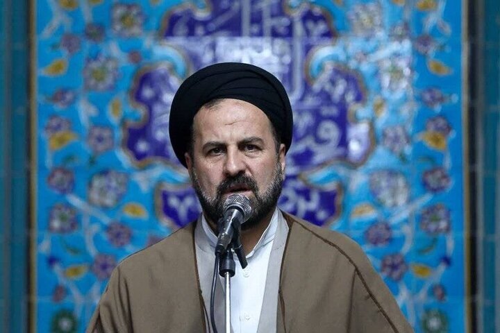امام جمعه آوج: سپاه پاسداران افتخار ملتهای آزادیخواه است