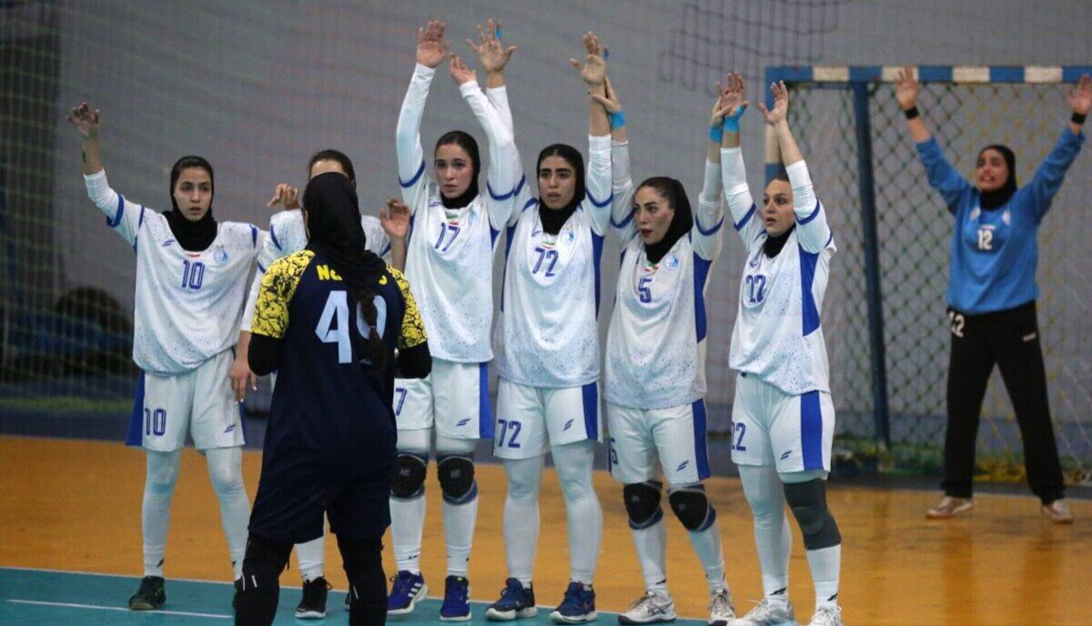 لیگ برتر هندبال زنان| ادامه صدرنشینی سپاهان با پیروزی در شهرآورد اصفهان/ استقلال دوباره طعم پیروزی را چشید