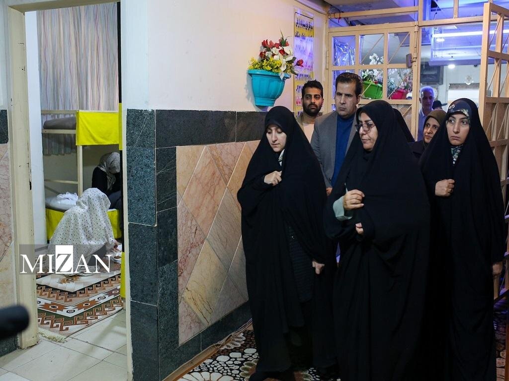 بازدید معاون رئیسجمهور در امور زنان و خانواده از ندامتگاه زنان استان تهران/ابراز رضایت بازداشتشدگان از رسیدگیهای صورتگرفته در ندامتگاه