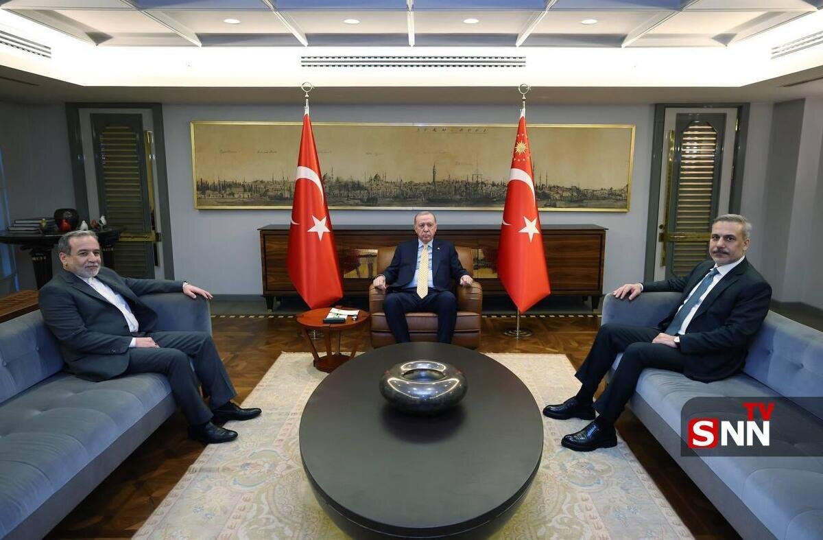دیدار سید عباس عراقچی، وزیر امور خارجه ایران با رجب طیب اردوغان رئیس جمهور ترکیه
