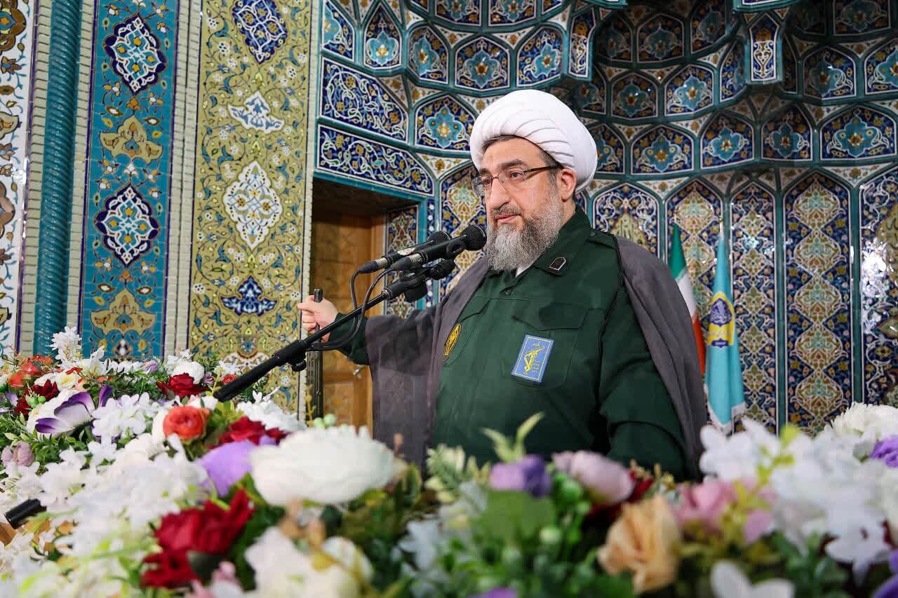 ایران هرگز در برابر تهدیدات دشمن عقبنشینی نخواهد کرد