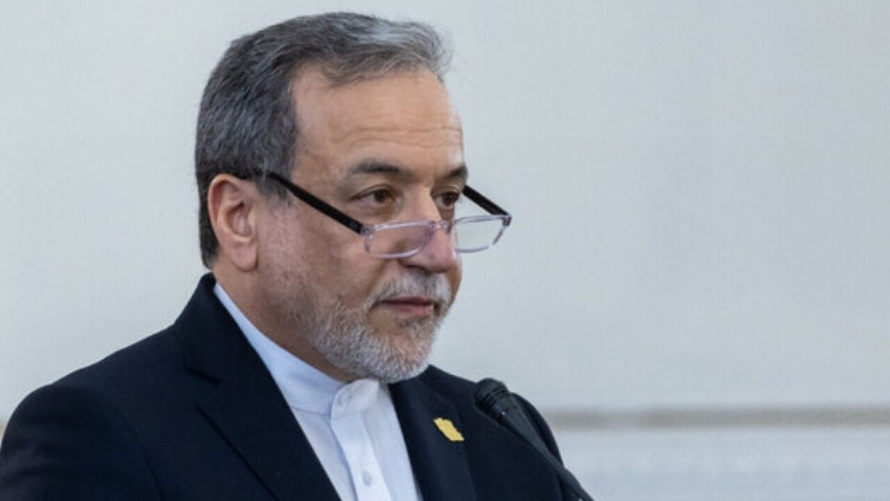 عراقچی: مداخلات فرامنطقه‌ای امنیت خاورمیانه را به مخاطره انداخته است