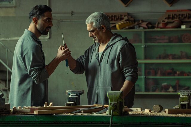 تصویر مهدی پاکدل در کنار طناب دار | کارگردان: ما هم ناراحتیم مثل همه اما...