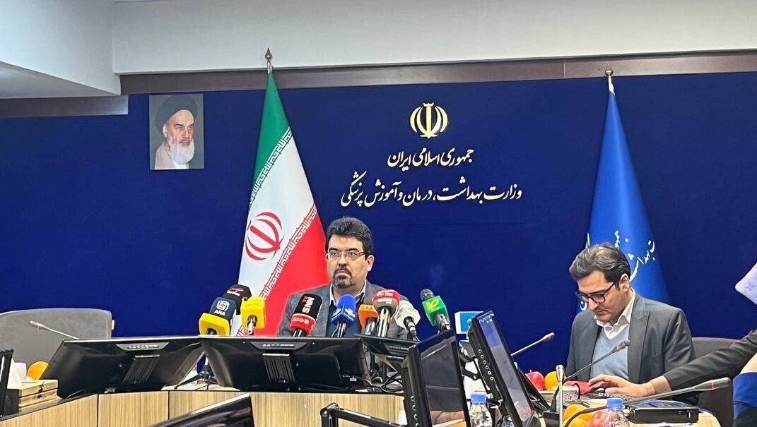 ۵۰ درصد واکسن مورد نیاز کشور تولید داخل است | واکسن ایرانی ۱۵هزار تومان قیمت دارد، واکسن خارجی ۱۰ برابر بیشتر