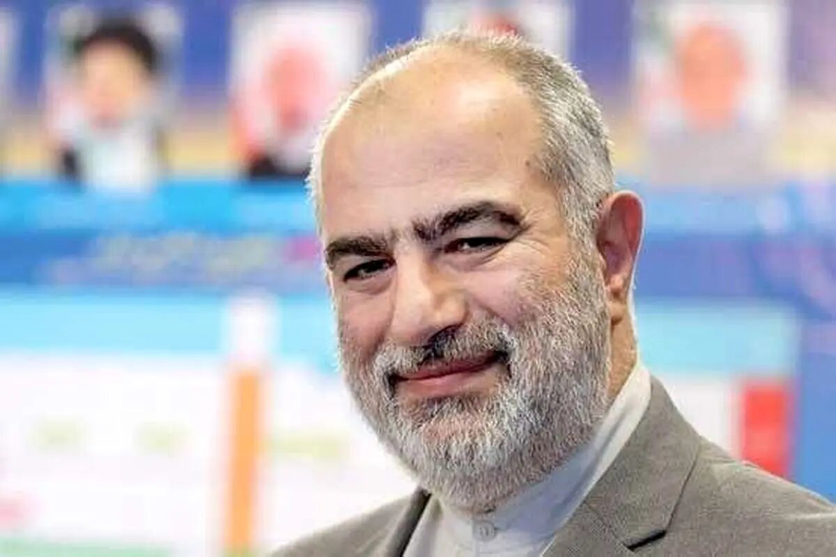 توئیت معنادار حسام‌الدین آشنا